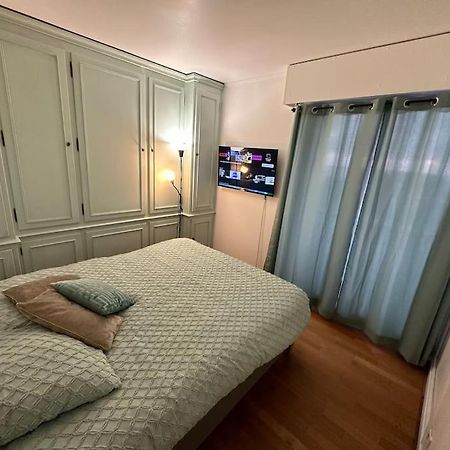 Appart T3 Vue Mer En Face Des Jo Marseille Exteriör bild