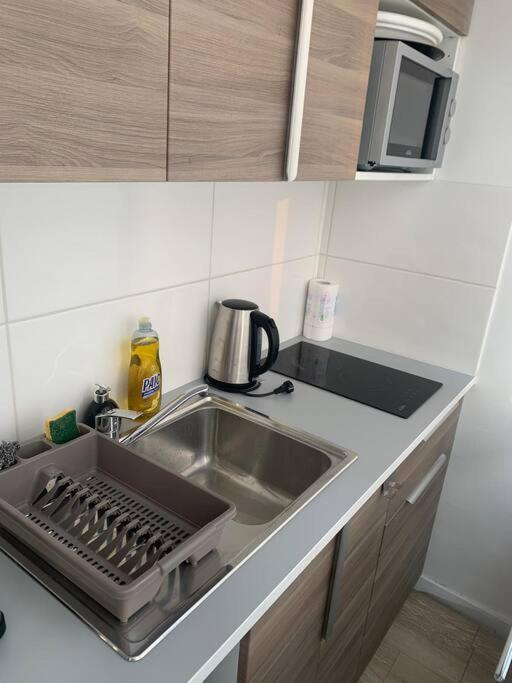 Appart T3 Vue Mer En Face Des Jo Marseille Exteriör bild